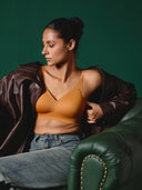 <strong>INTIMATES</strong>